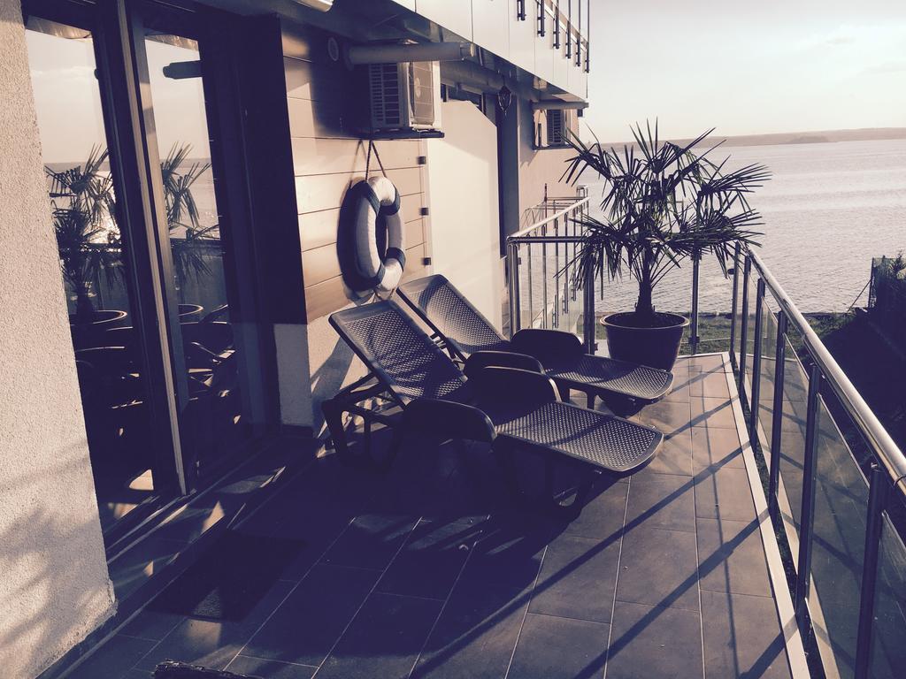 Ely Residence Mamaia Exterior foto